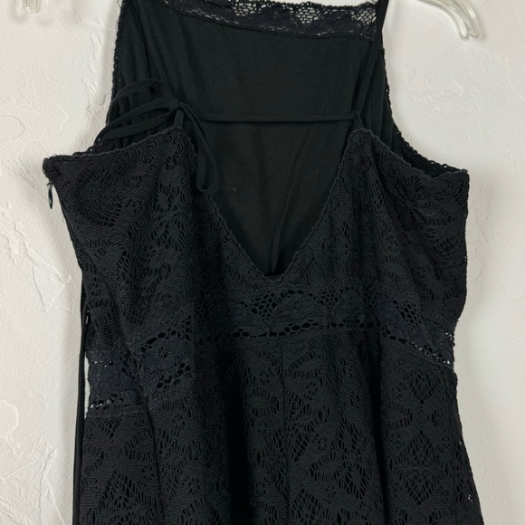 Urban Outfitters Shortie Romper One Piece Lace Black Lined‎ Side Zip Playsuit - Picture 5 of 9